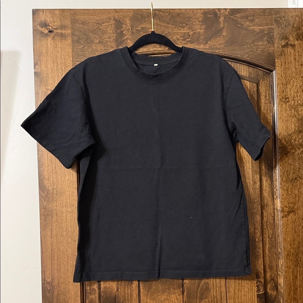 Classic Black Men's T-Shirt